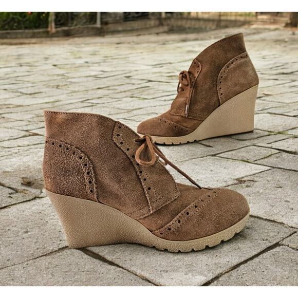 Mia GG379 Ankle Boots Suede Leather 3 Inch Wedge Heel Lace-Up Good 8.5 medium - Picture 1 of 9